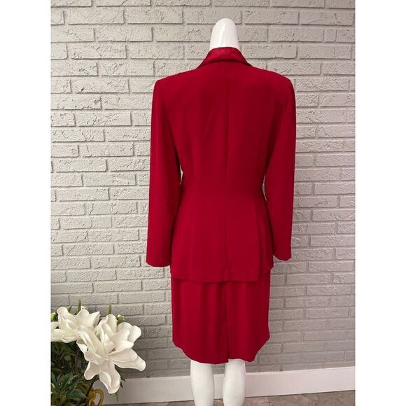 Julian Taylor Red Skirt & Jacket 2 Pcs Suit Set Size 8 - Picture 4 of 10